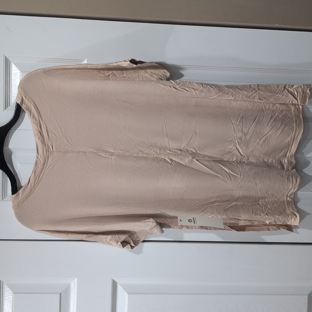 NEW Mono B Top - Picture 4 of 4